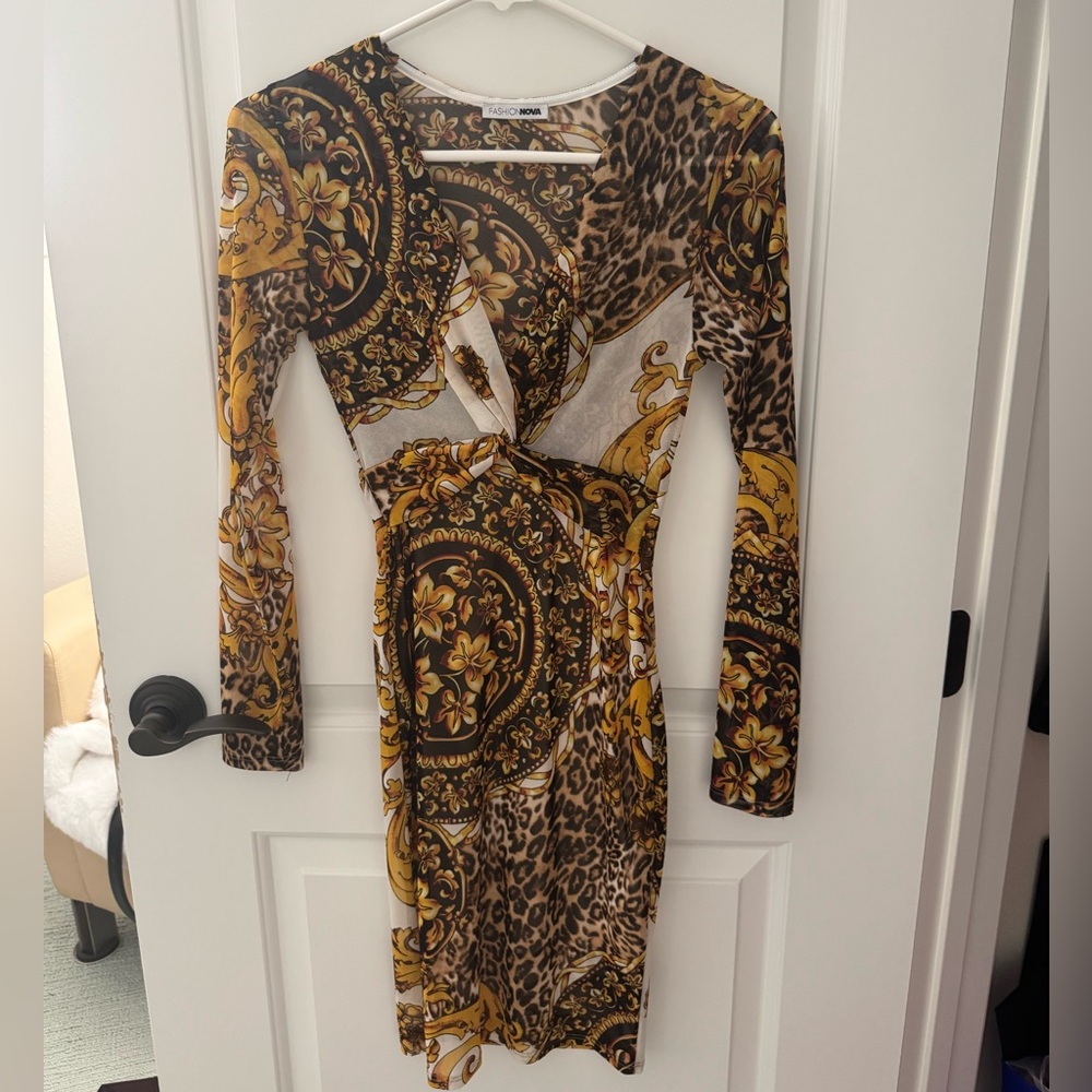 Fashion Nova dress